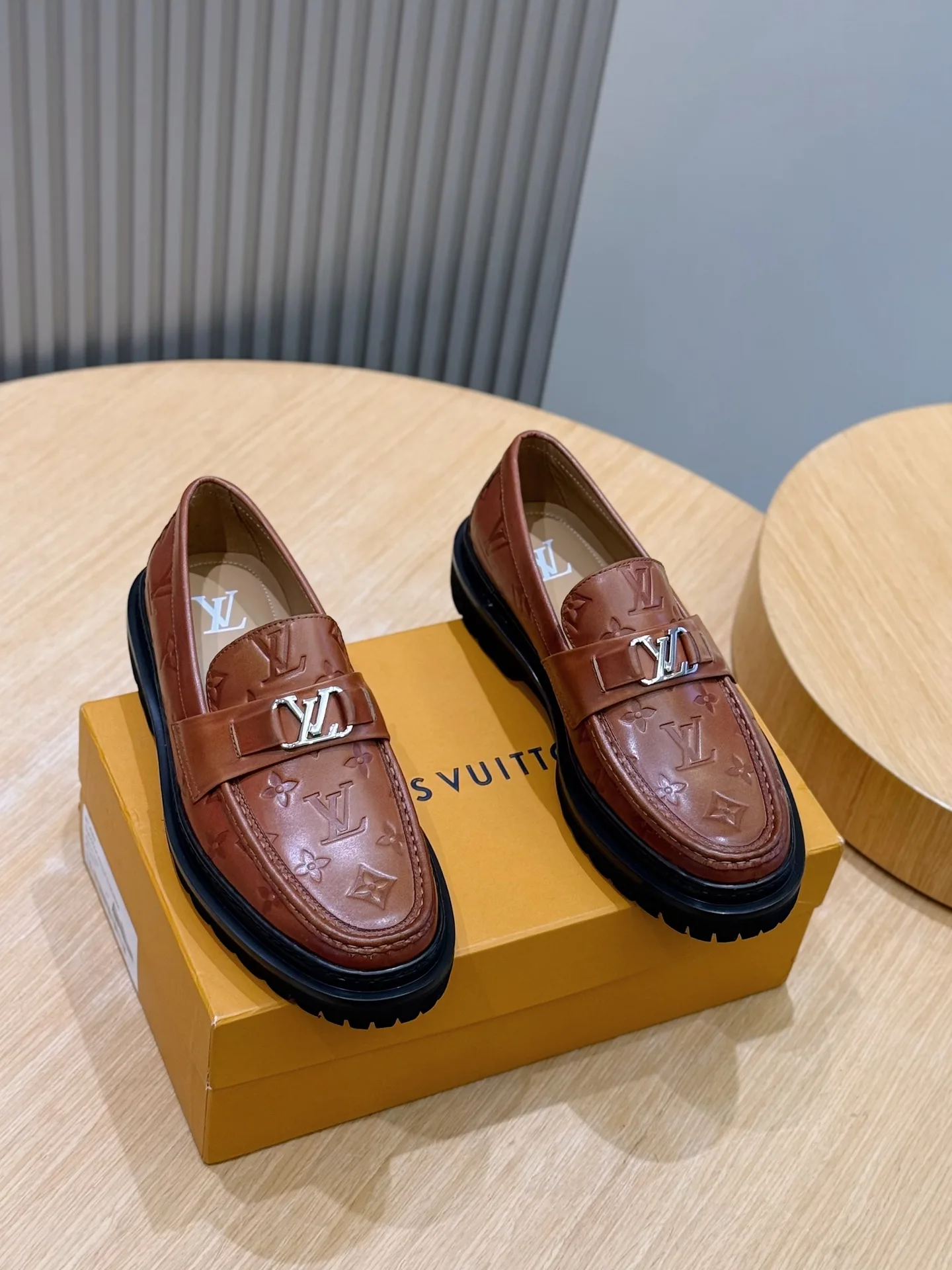Ami Loafers