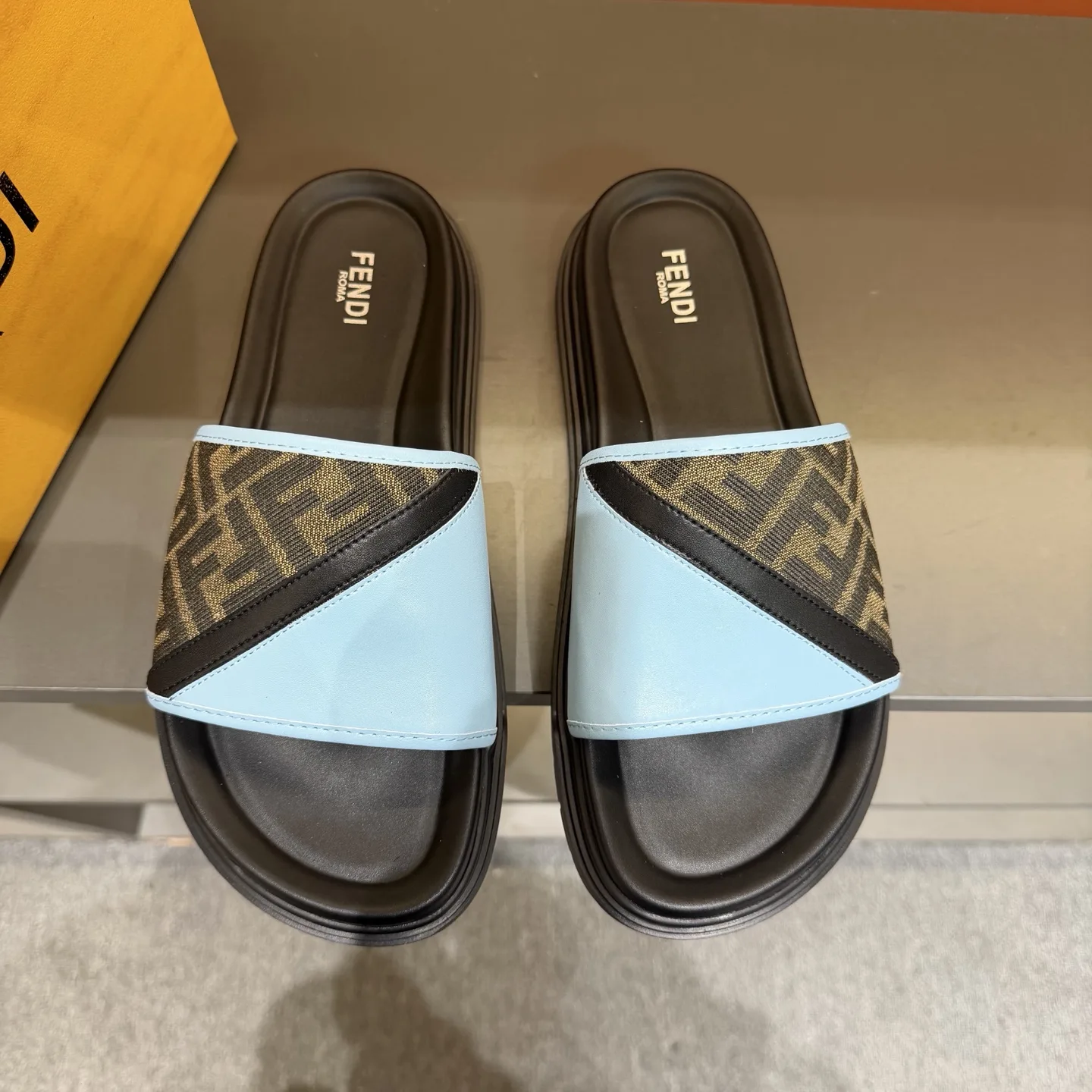 Fendi Slippers