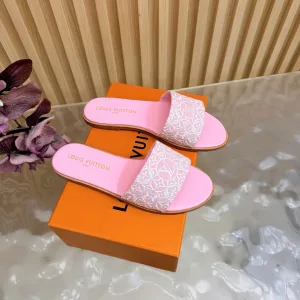 Louis Vuitton Slippers