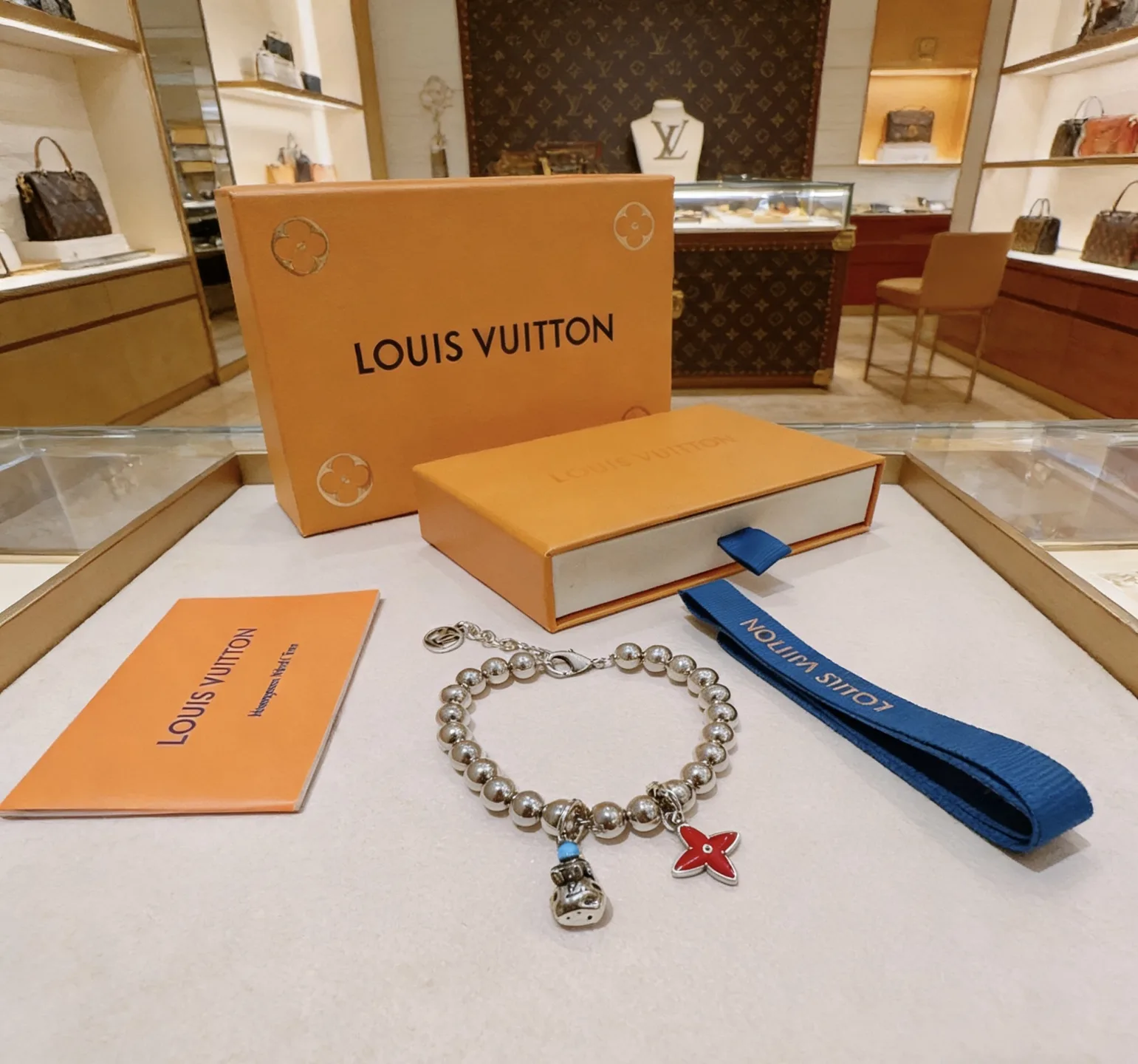 Louis Vuitton Necklace