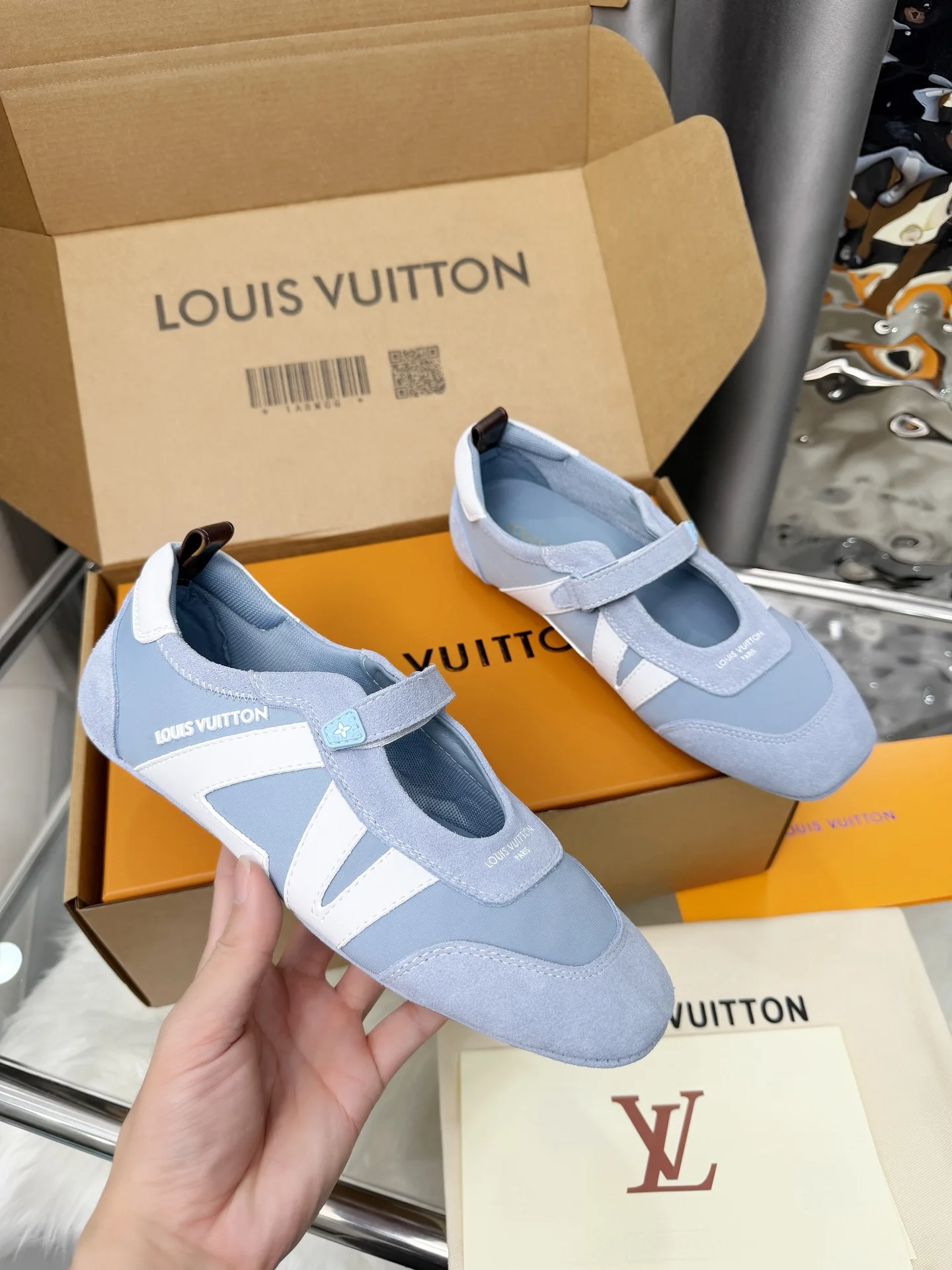 Louis Vuitton Sneakers