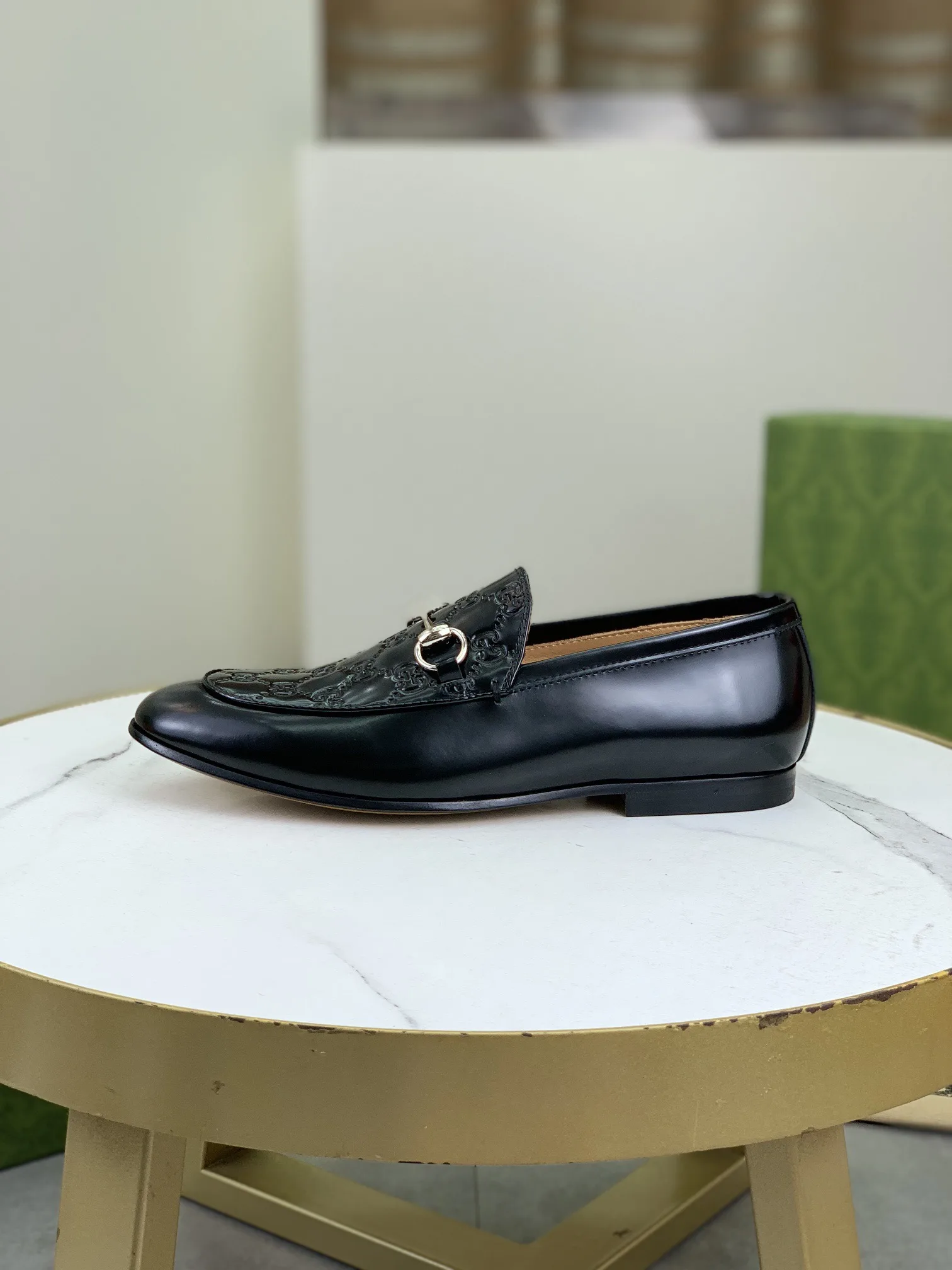 Gucci Leather Shoes