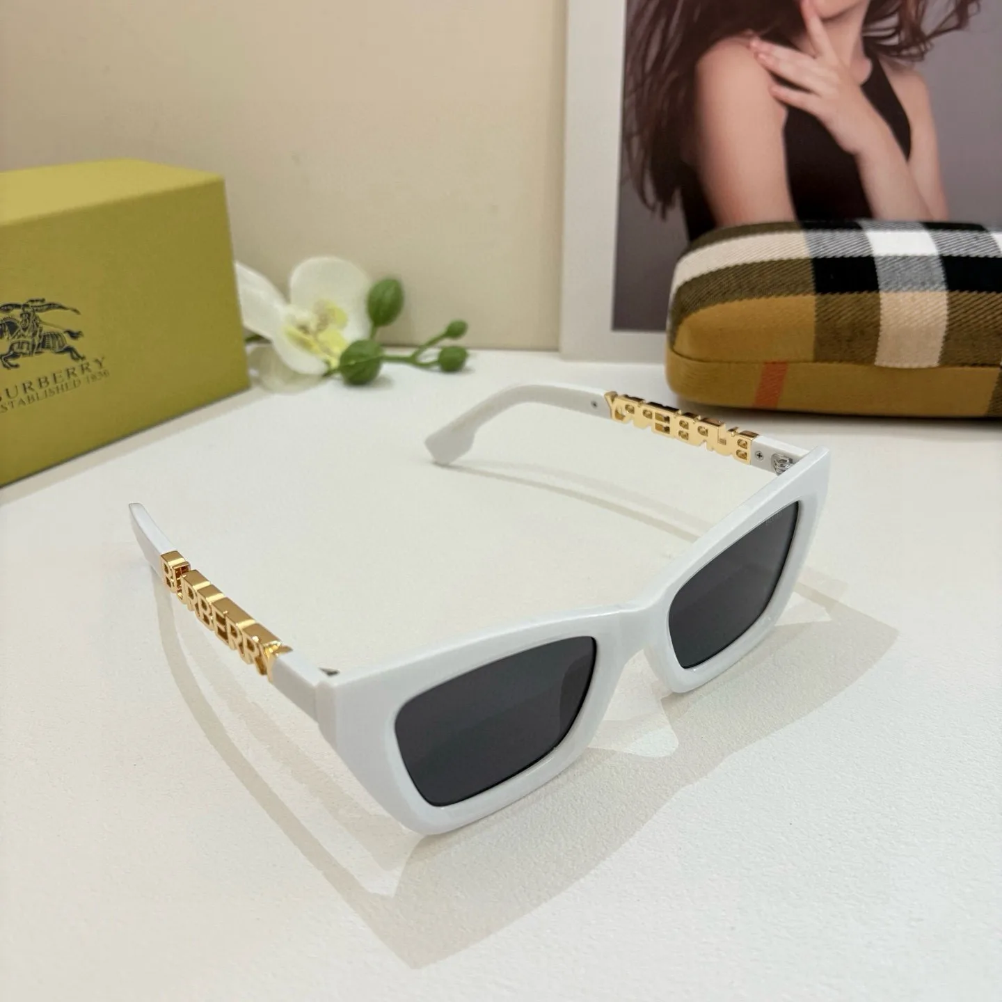 Burberry Sunglasses