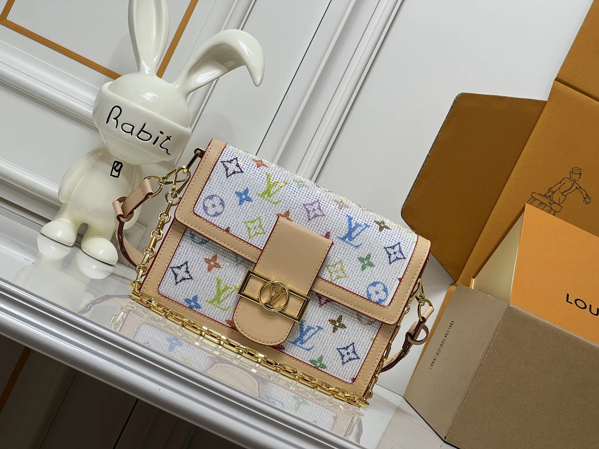 Louis Vuitton Messenger Bag