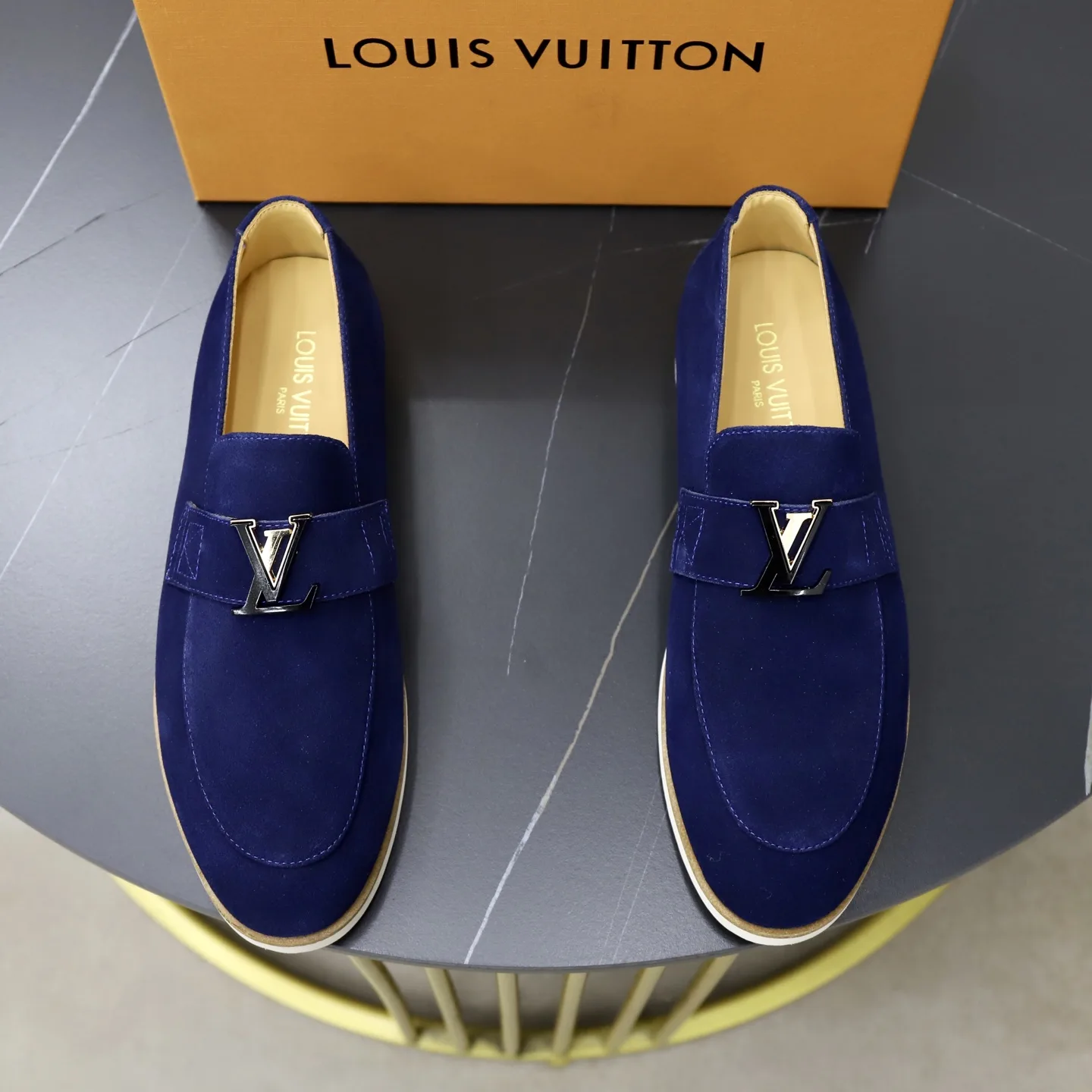 Louis Vuitton Sneakers