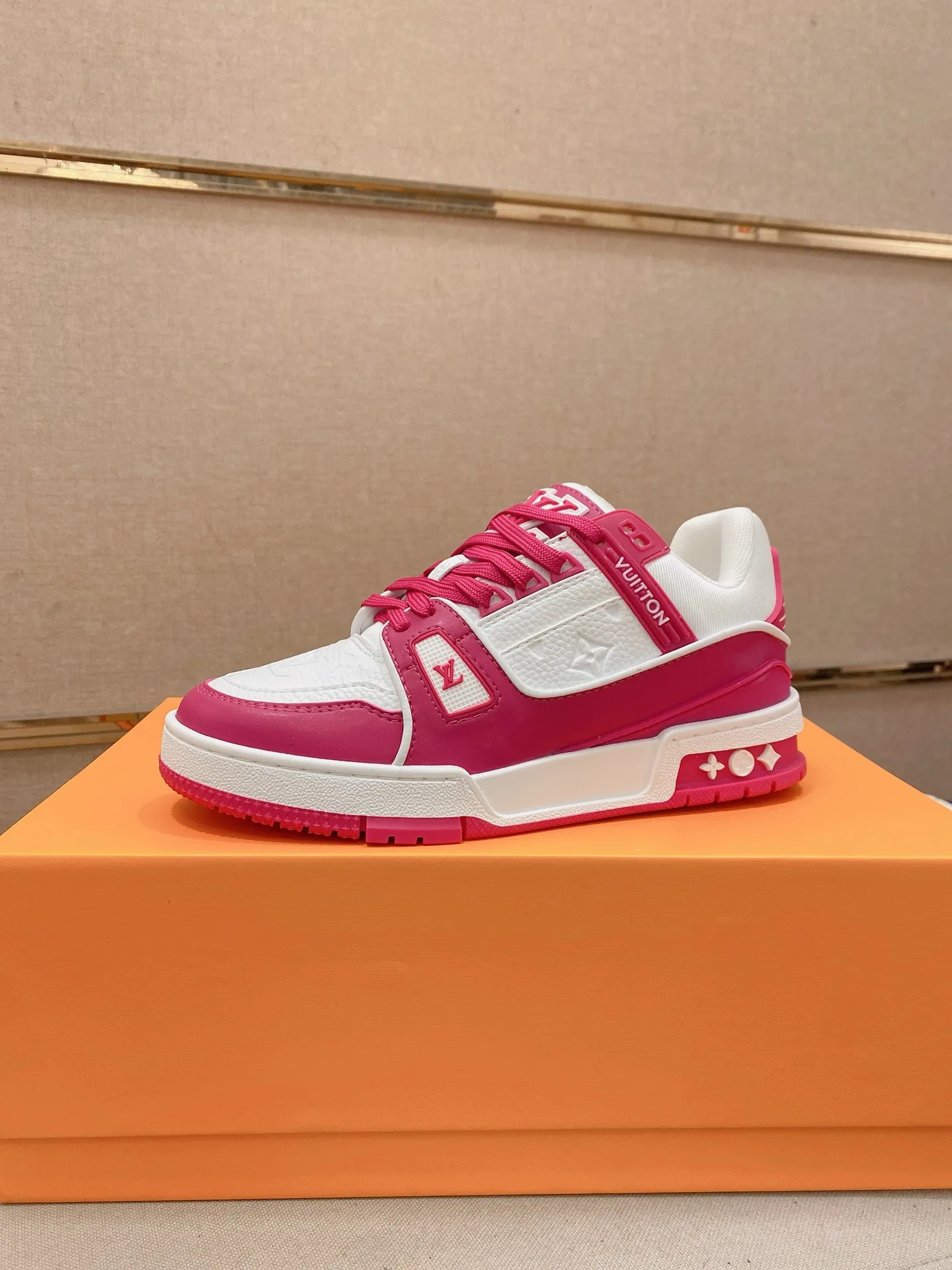Ami Sneakers