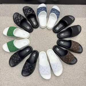 Louis Vuitton Slippers