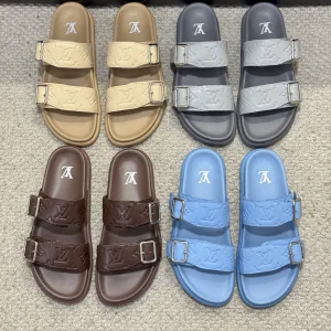 Louis Vuitton Slippers