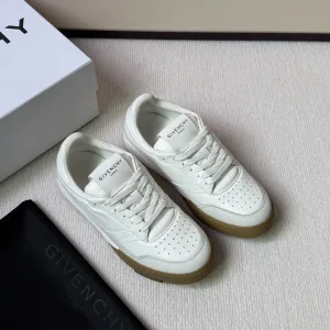 Givenchy Sneakers