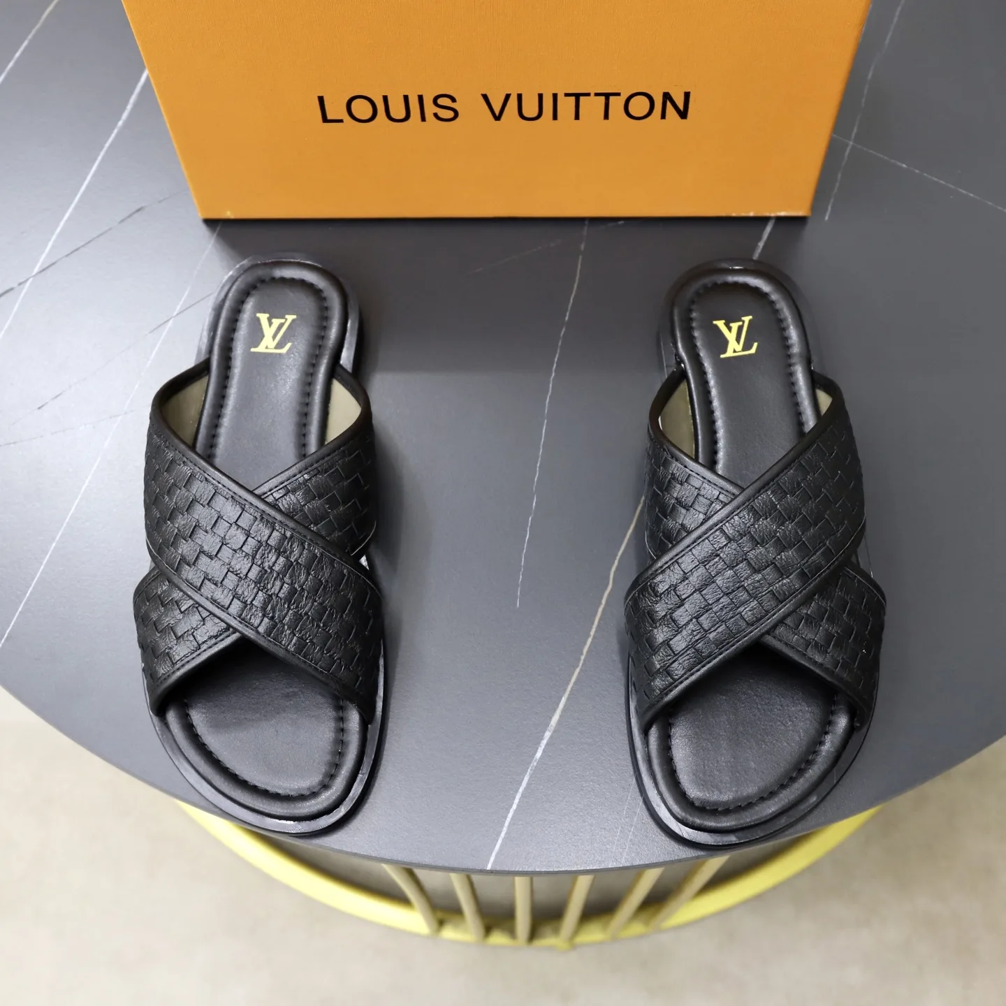 Louis Vuitton Slippers