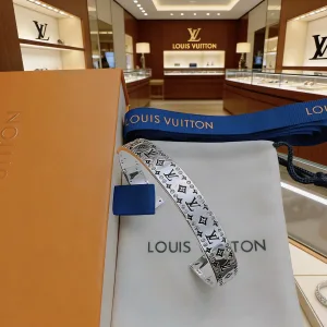 Louis Vuitton Necklace