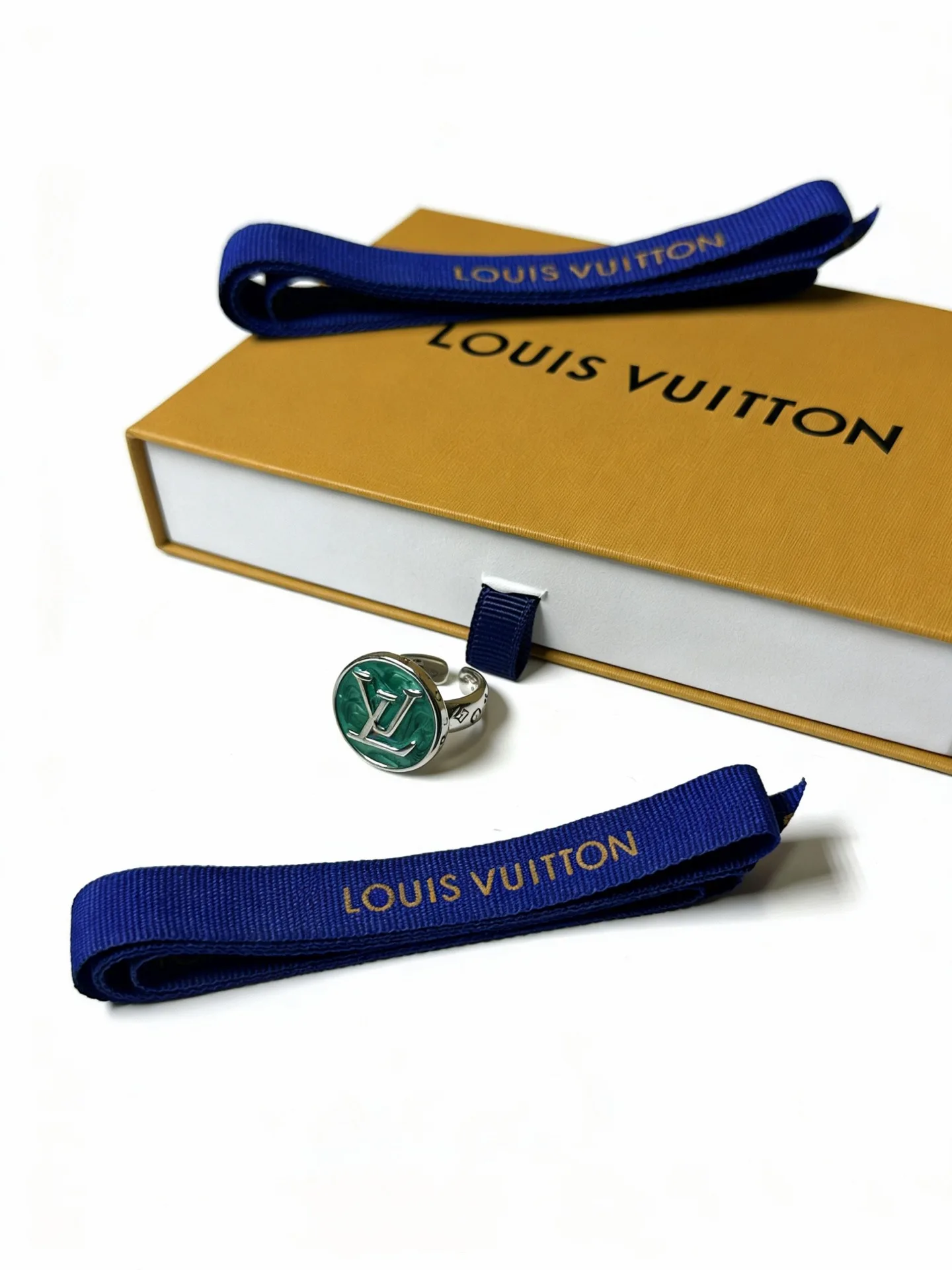 Louis Vuitton Necklace