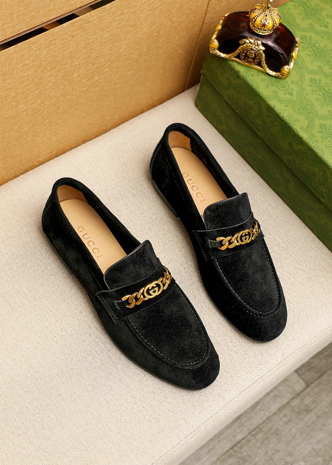 Gucci Leather Shoes
