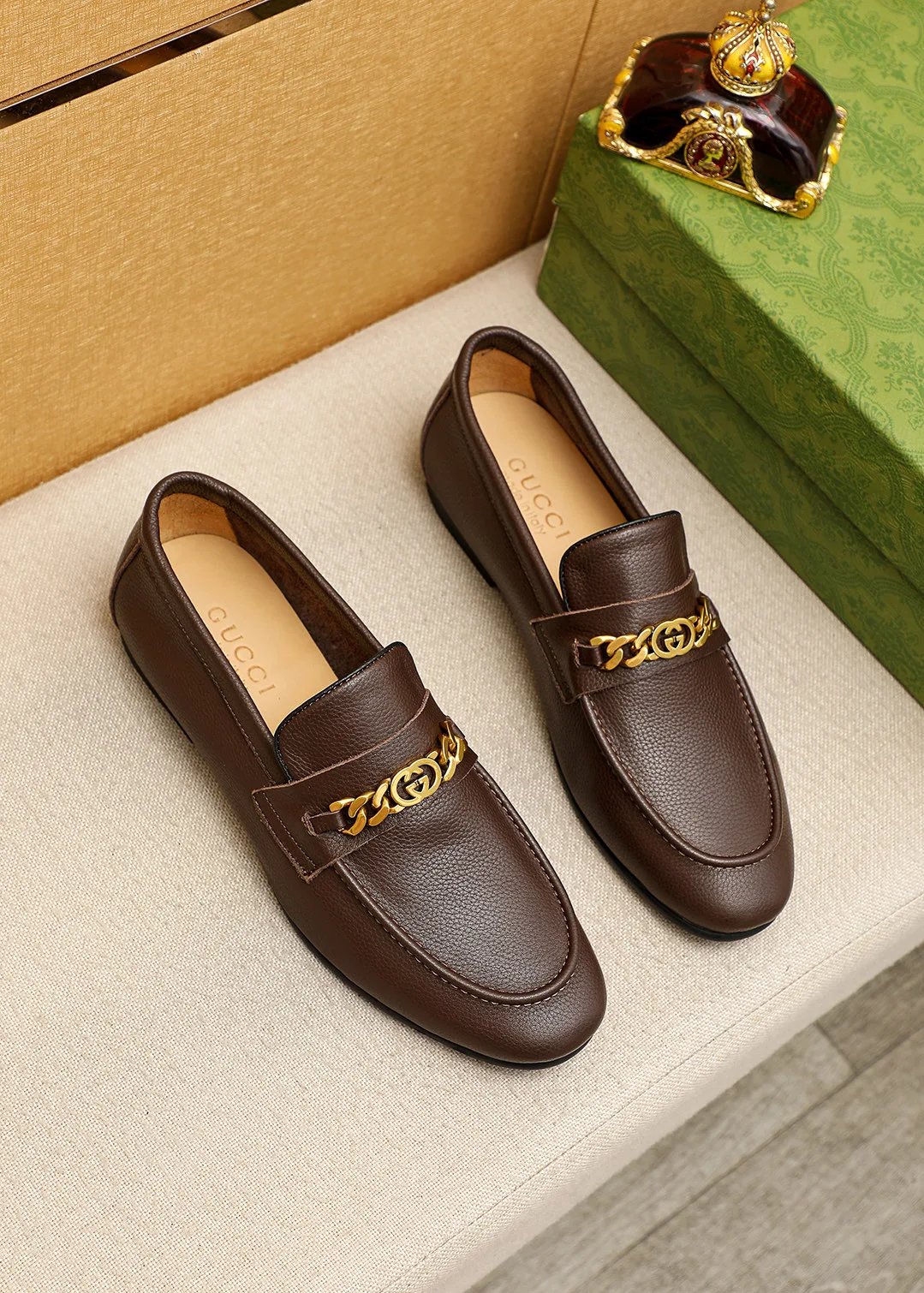 Gucci Leather Shoes