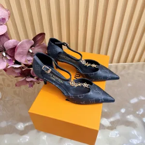 Louis Vuitton Slippers