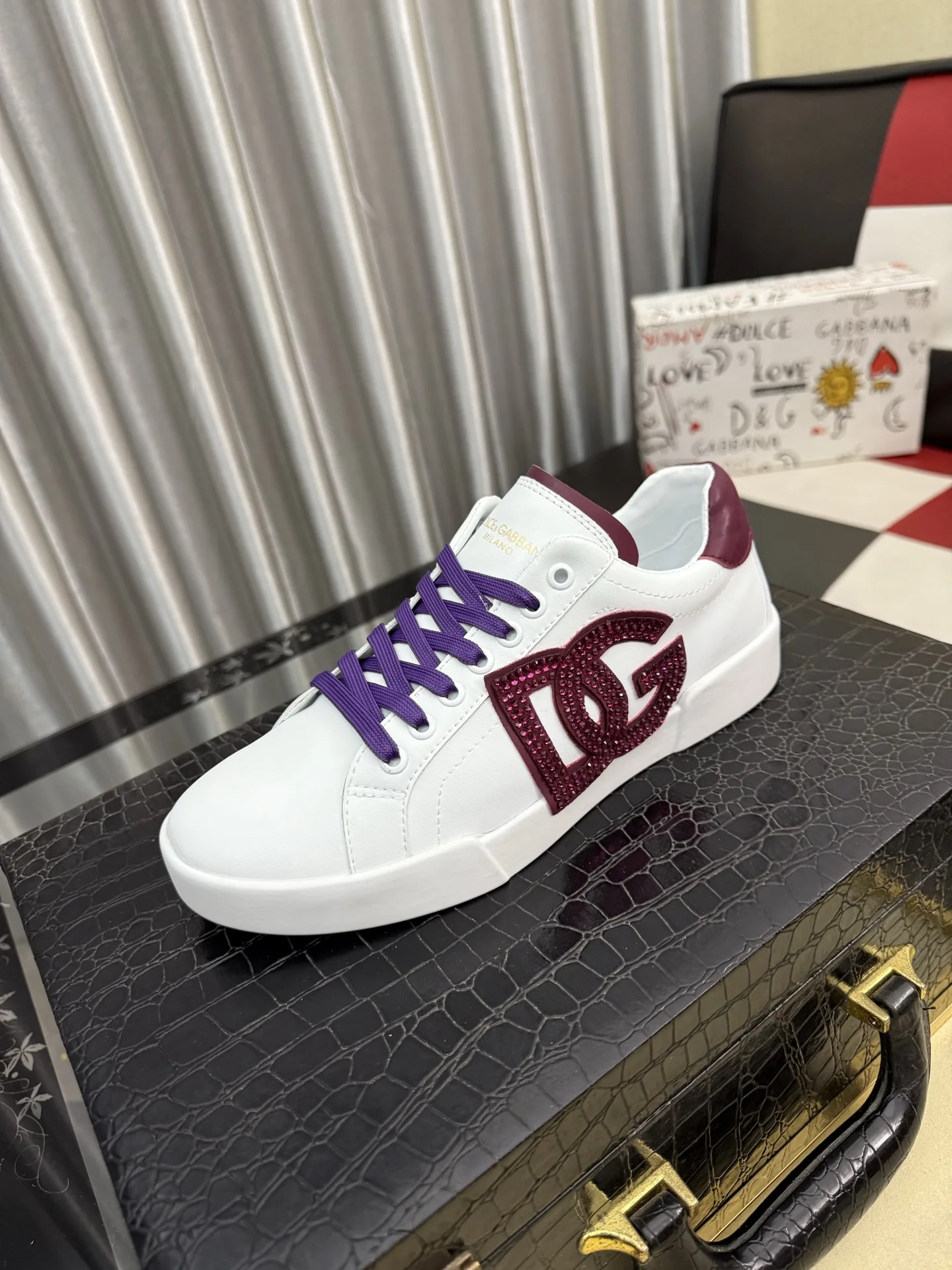 Dolce & Gabbana Casual Shoes