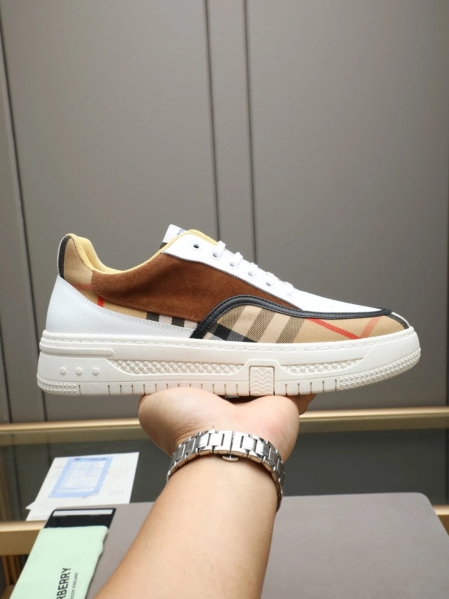 Burberry Sneakers