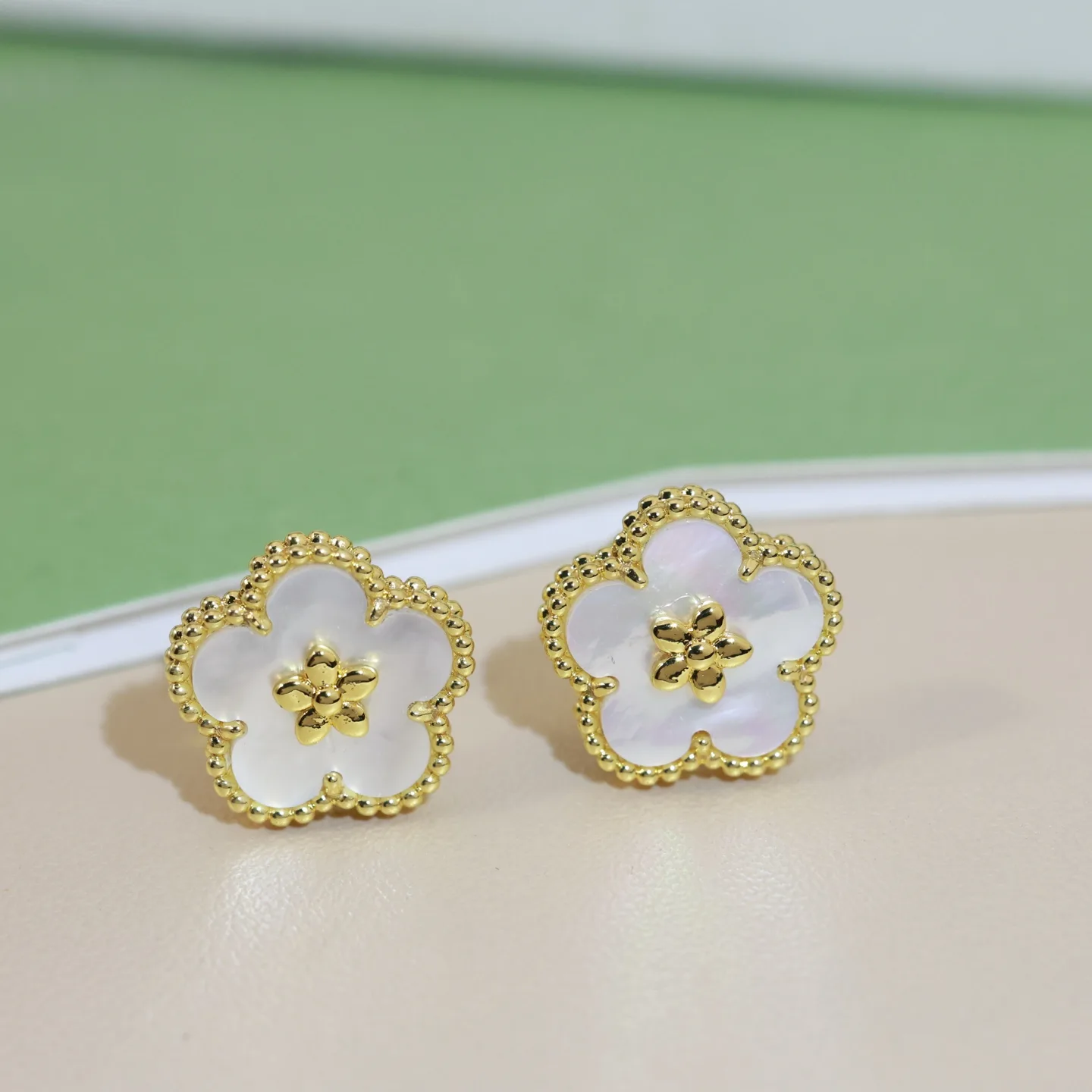 Van Cleef & Arpels Earrings