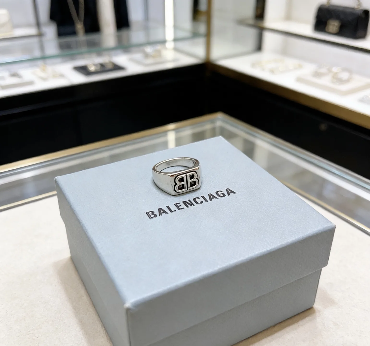 Balenciaga Ring
