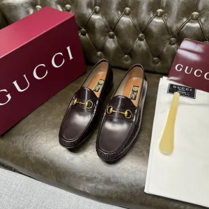 Gucci Leather Shoes