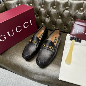 Gucci Leather Shoes