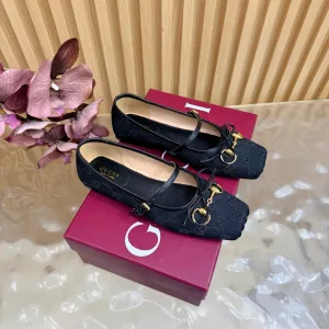 Gucci Leather Shoes