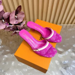 Louis Vuitton Slippers
