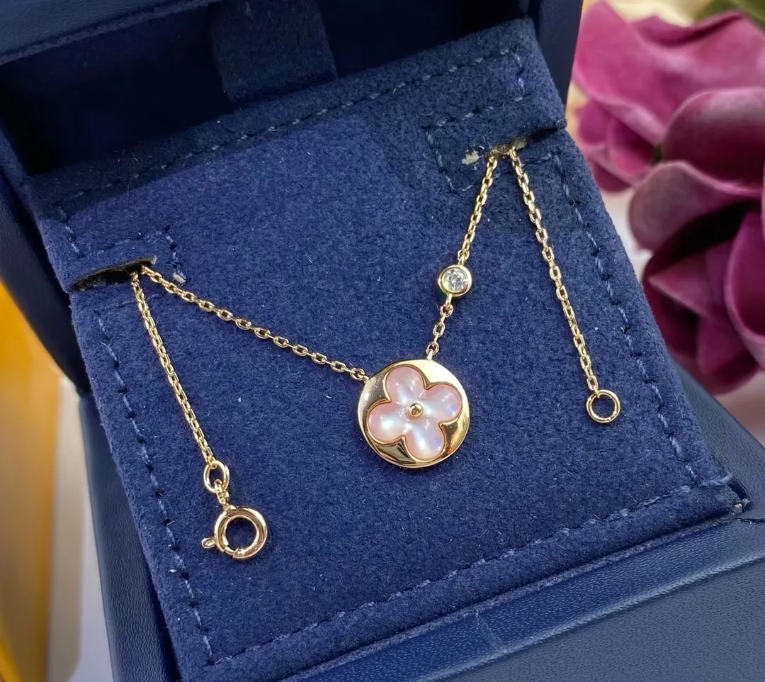 Louis Vuitton Necklace