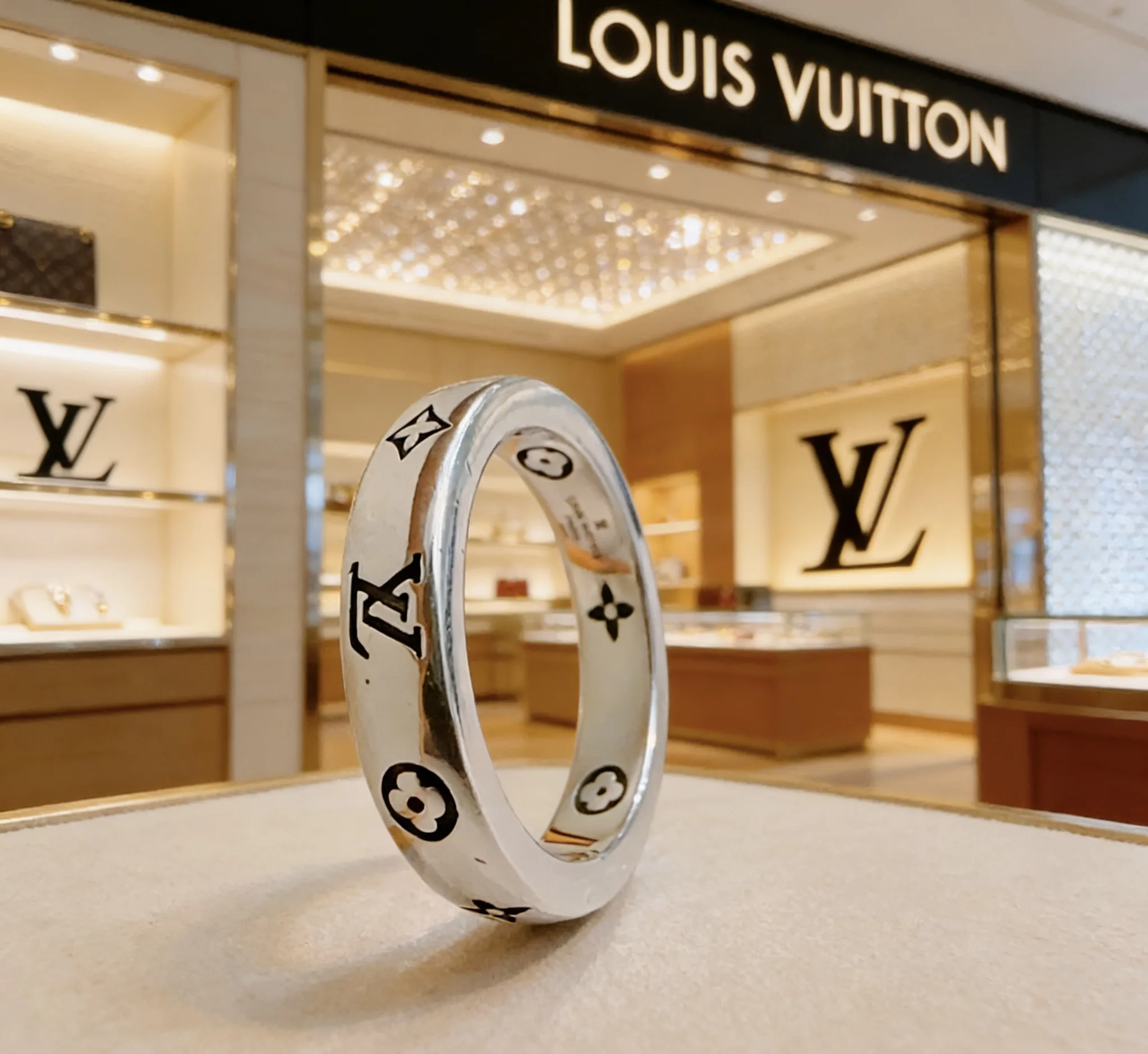 Louis Vuitton Necklace