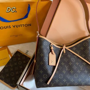 Louis Vuitton Shopping Bags