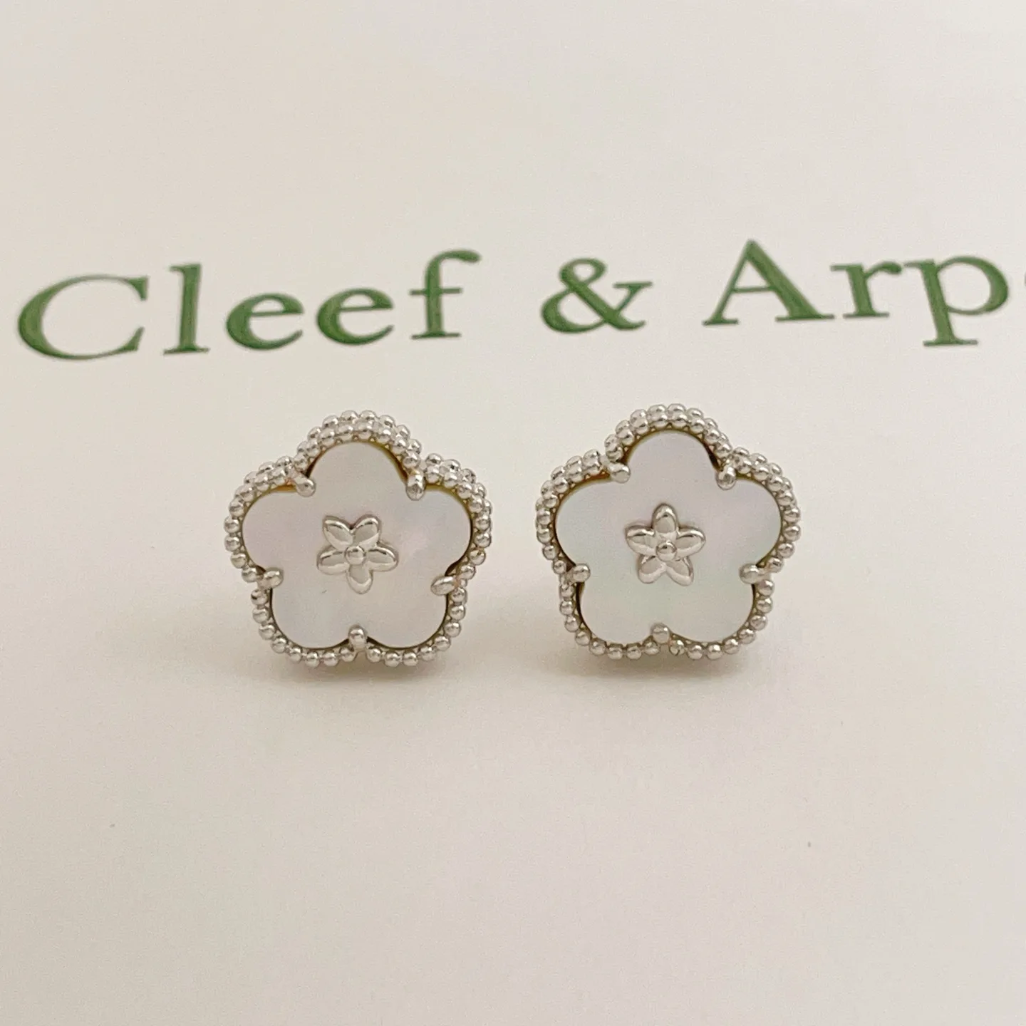 Van Cleef & Arpels Earrings