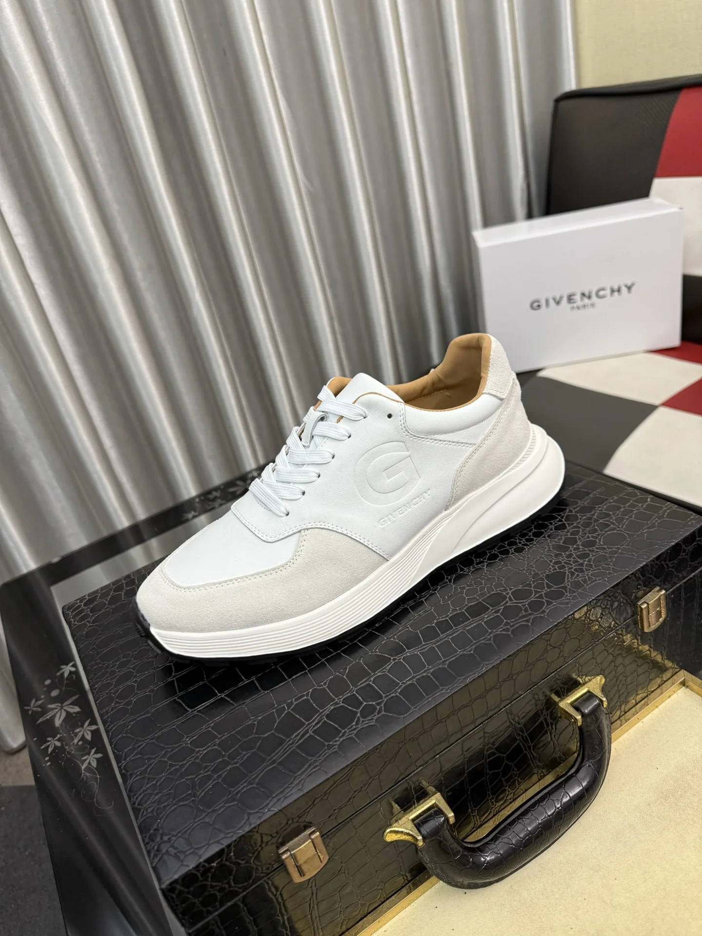 Givenchy Casual Shoes