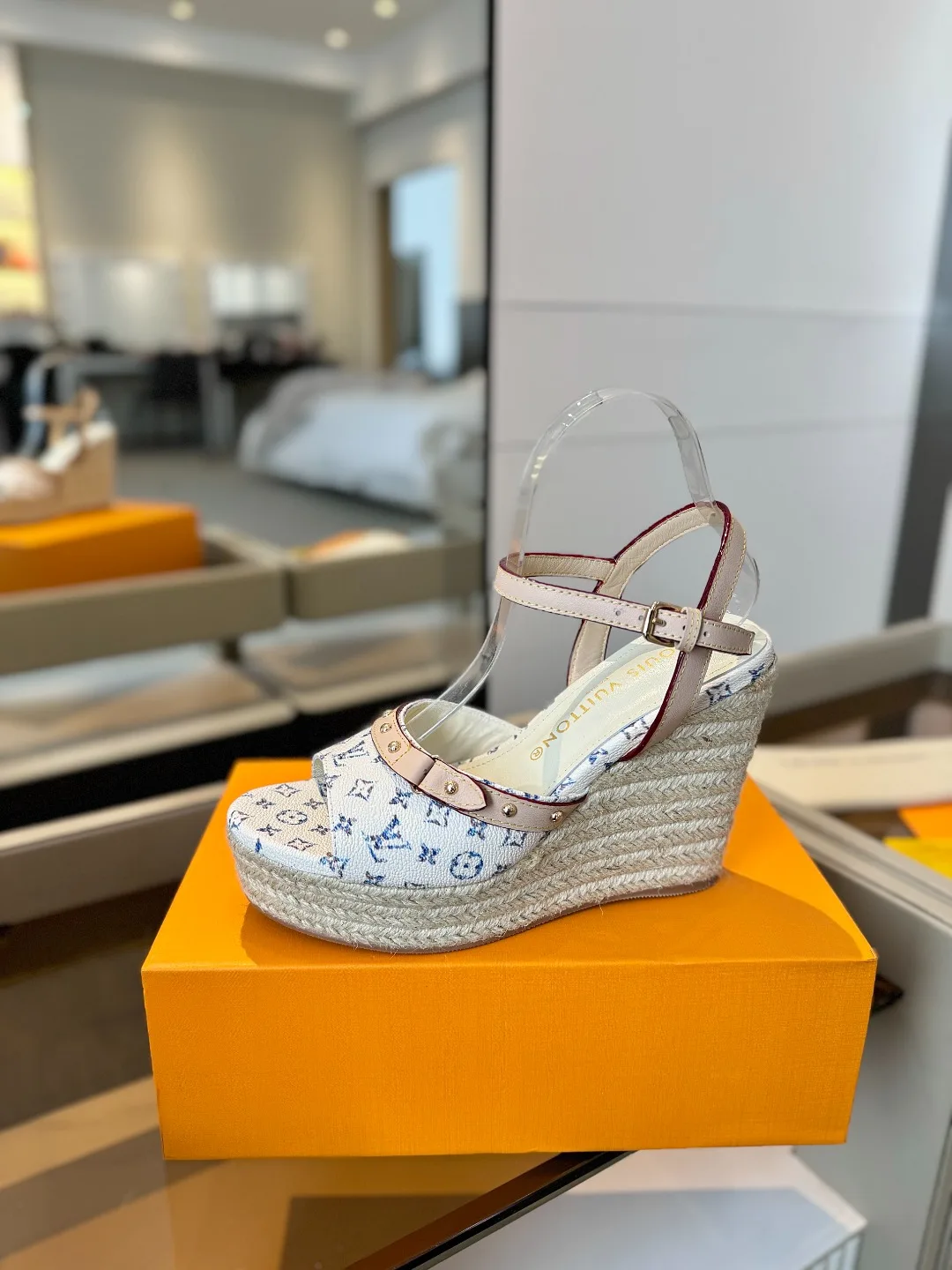 Louis Vuitton Sandals