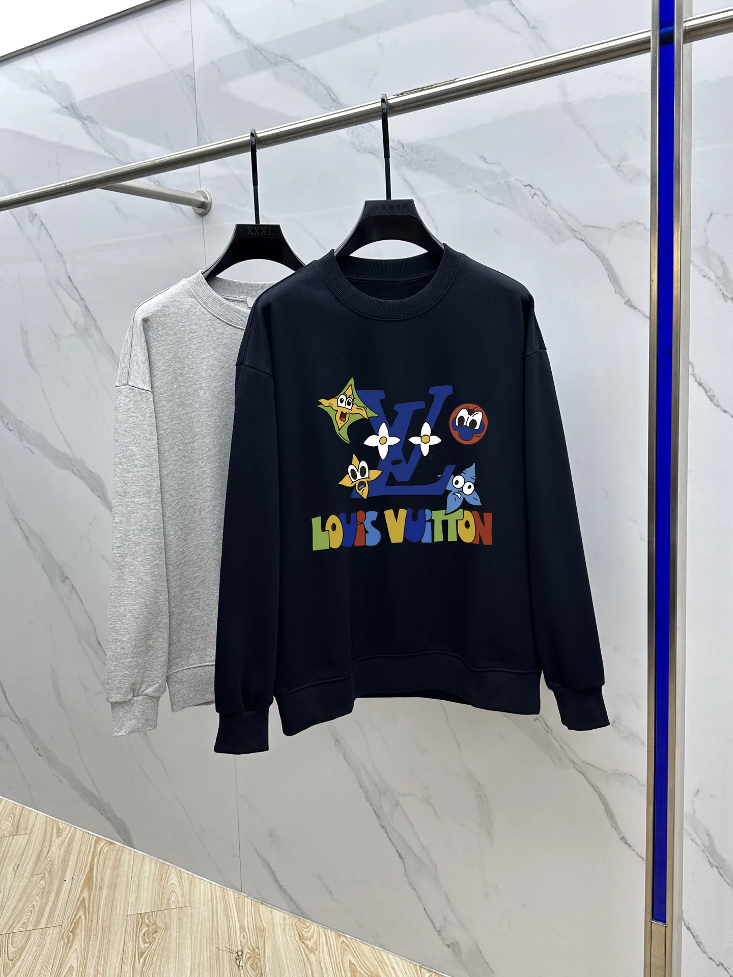 Louis Vuitton Long Sleeves